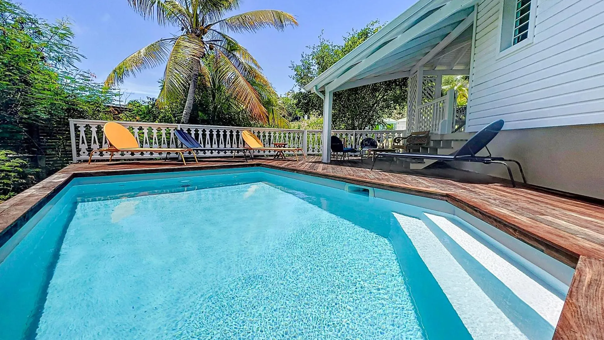 Villa Bulle Clothing Optional Around The Prival Pool Orient Bay Sint Maarten